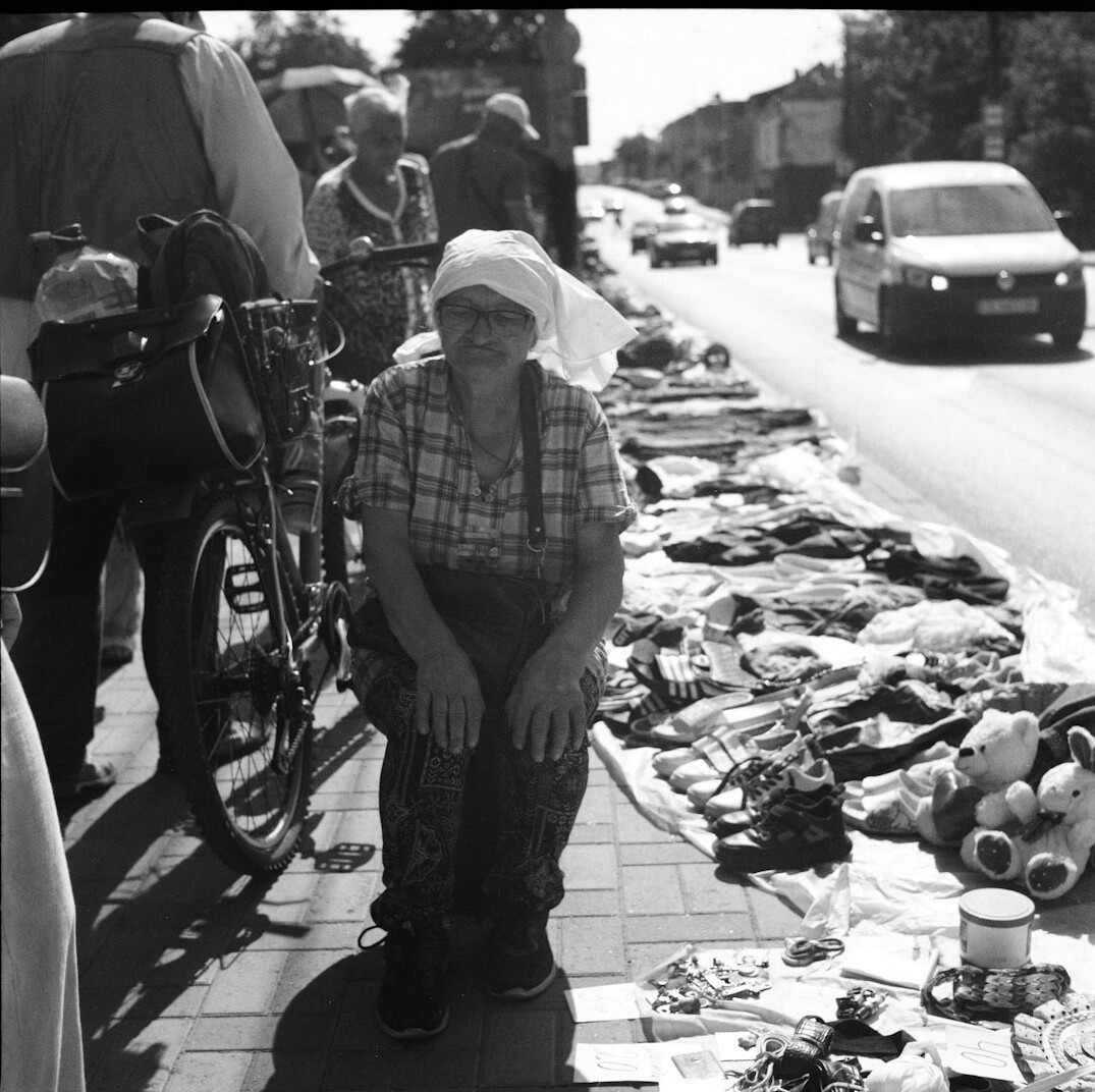 documentary photographer in community